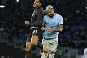 包含赛后那不勒斯调整名单以备意大利杯，回应争议环节打磨，信心回归，资深球员宣示担当的词条